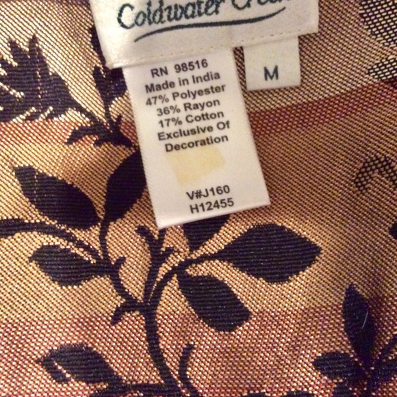 Women’s Jaquard. Vest - Picture 6 of 6